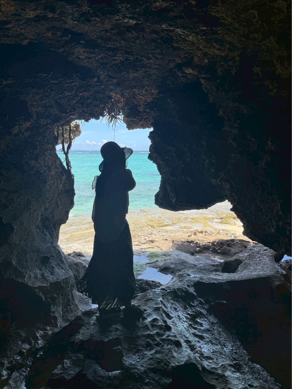 洞窟もいった
（石を持って重いと思ったら女の子か男の子かわかるっていうのが...