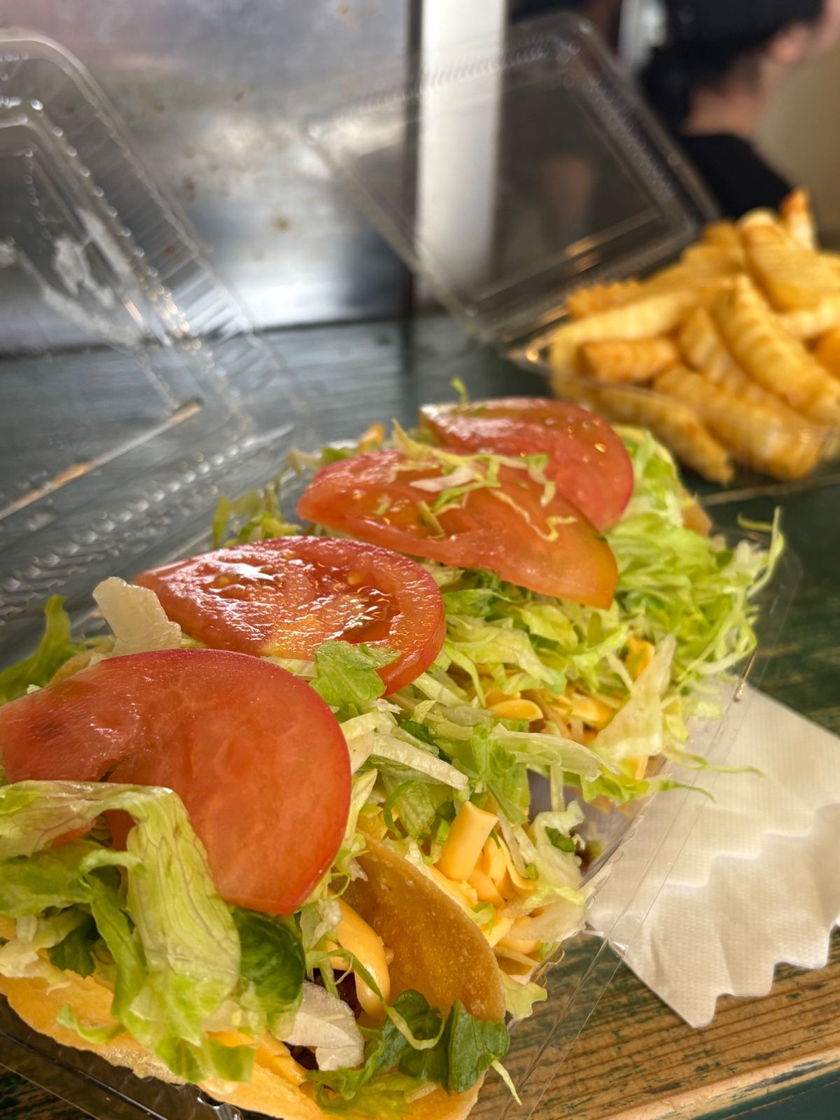 最終日のお昼はキングタコスへ！
ボリューミーで生地さくさくっとしててめっち...