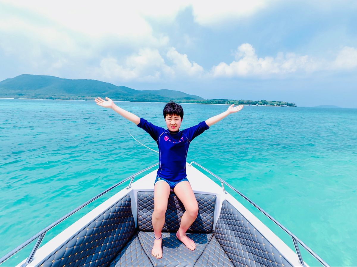 ワット カオシーチャン
サメサン島シュノーケルツアー