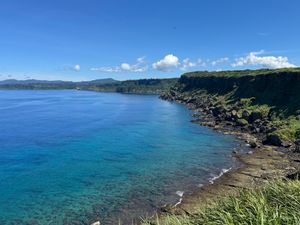 徳之島
●泉重千代さんの銅像
●樹齢300年のガジュマル
●犬田布岬
●犬...