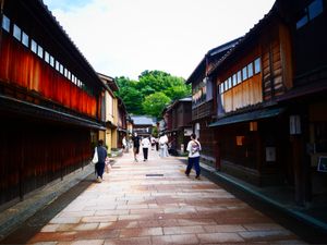 ひがし茶屋街
