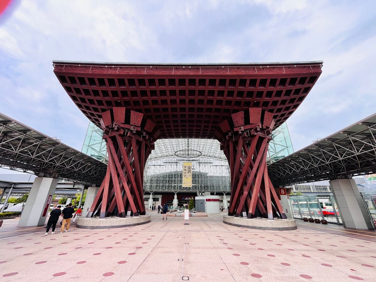 金沢駅