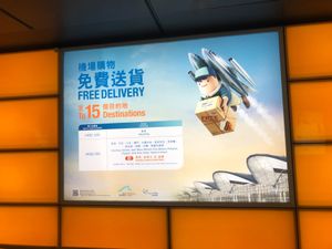 若者を中心に人が集まっています。