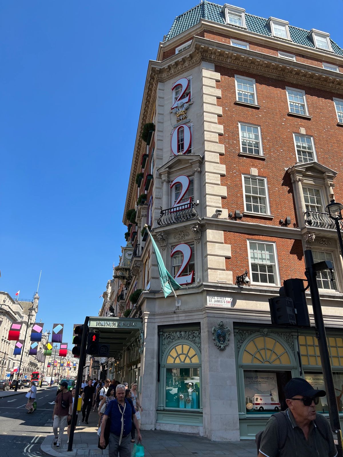 本場のアフターヌーンティーを体験できて嬉しかった·͜·ᰔᩚ