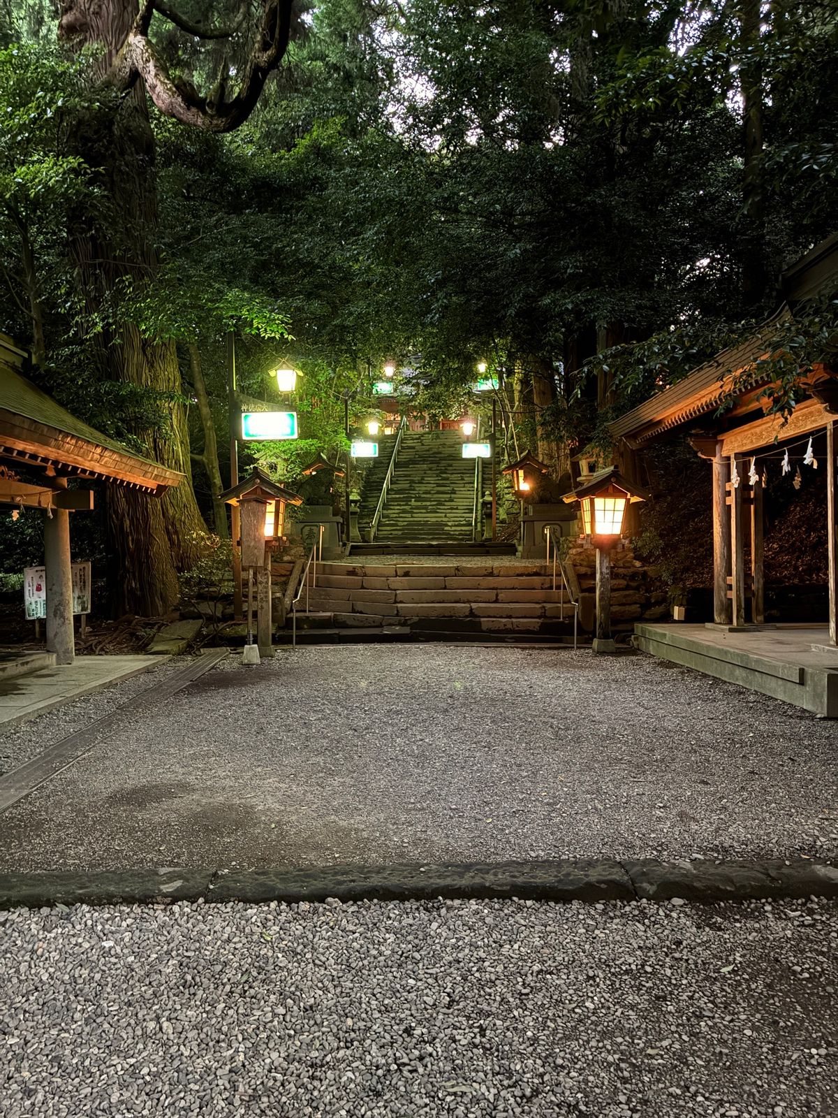 神楽と神社