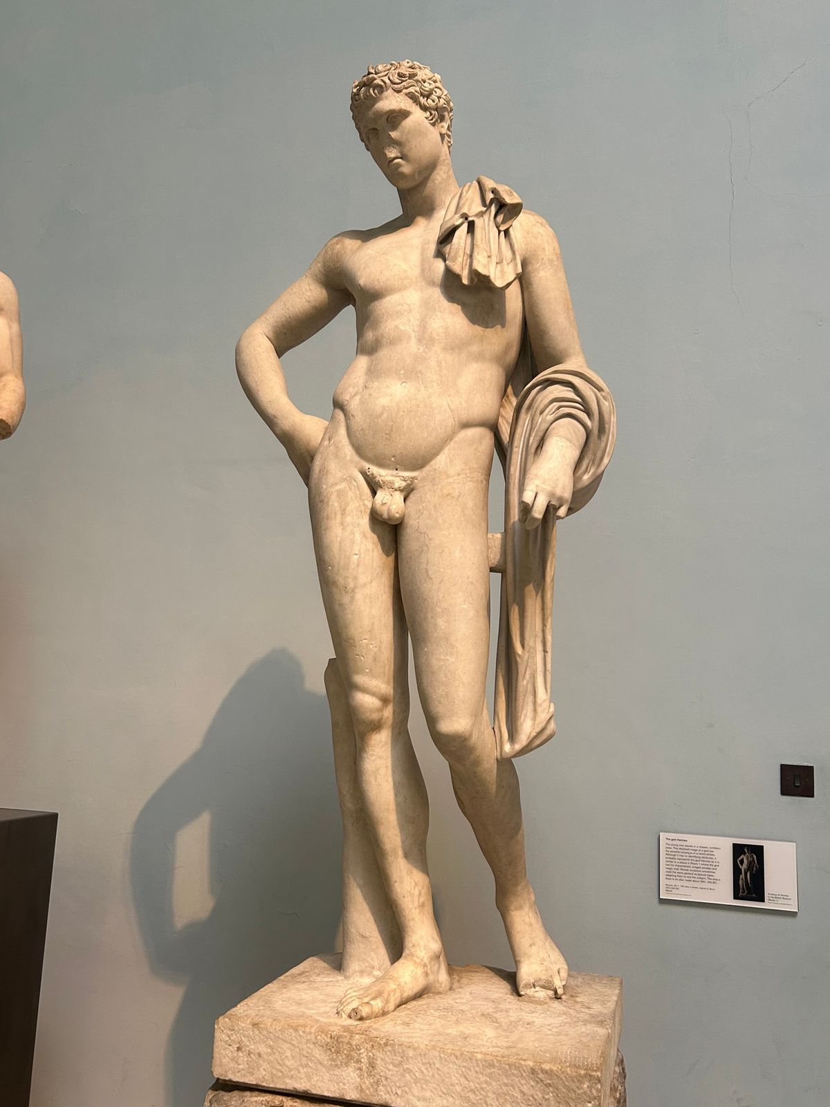 ロンドン２日目は、まず大英博物館へ。
ロンドンって古い建物をそのまま使って...