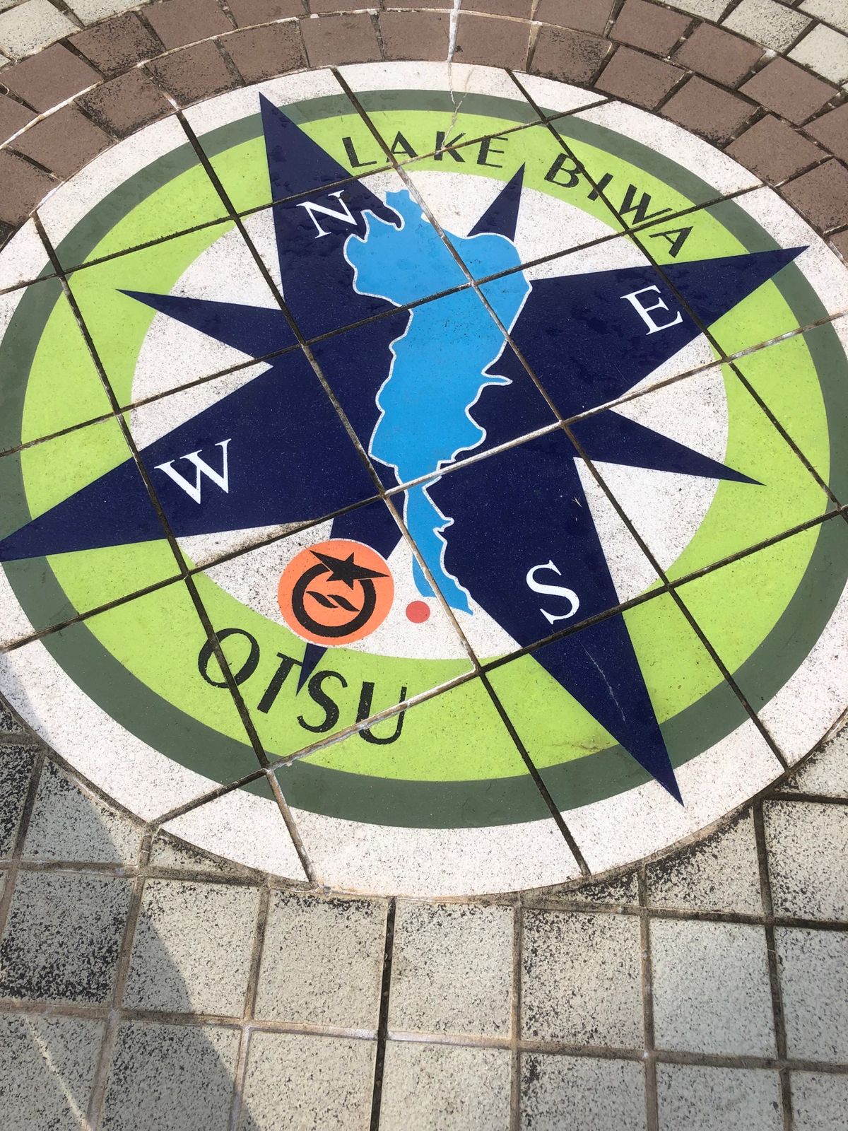 チャリ旅？
琵琶湖の水止めたんで有名な水門