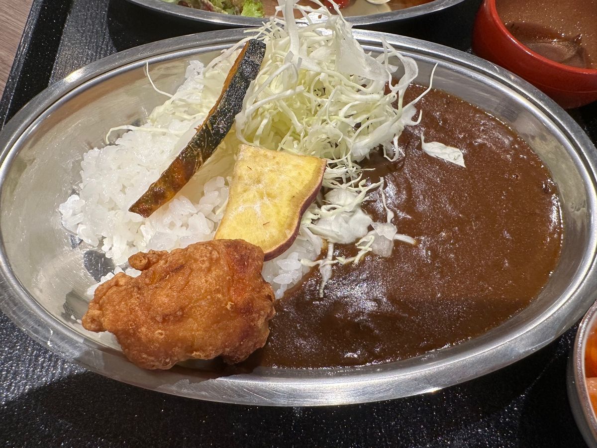 7/2 加賀出張
加賀グルメ満喫
能登牛豚丼、金沢カレー、ハントンライス、海鮮