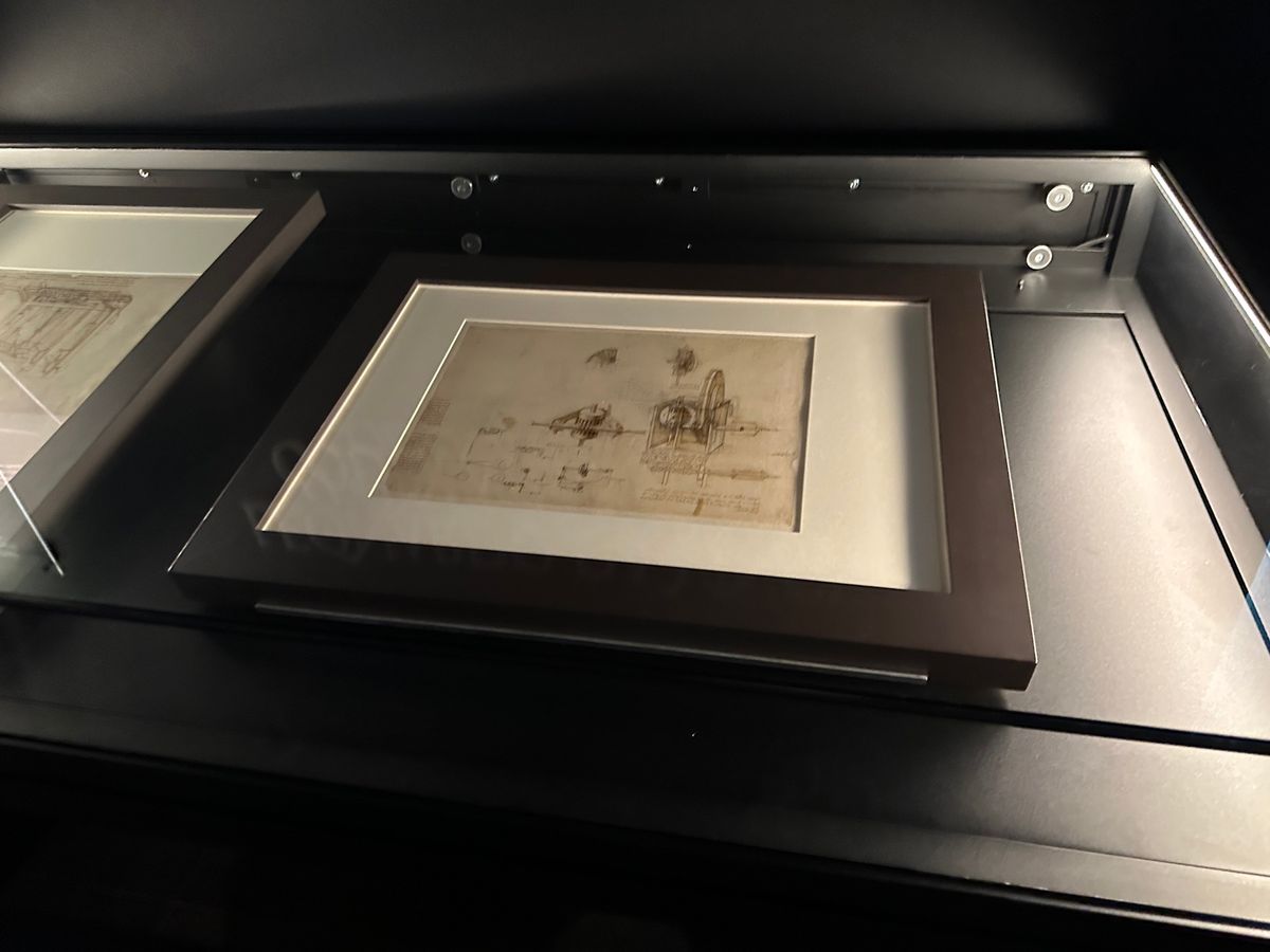 これも今回の目玉の一つ

レオナルド・ダ・ヴィンチのアトランティコ手稿（ダ...