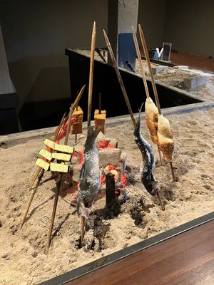 岡本とうふ店
とても有名なお店らしく
著名な方の写真やサインが沢山

喫茶...