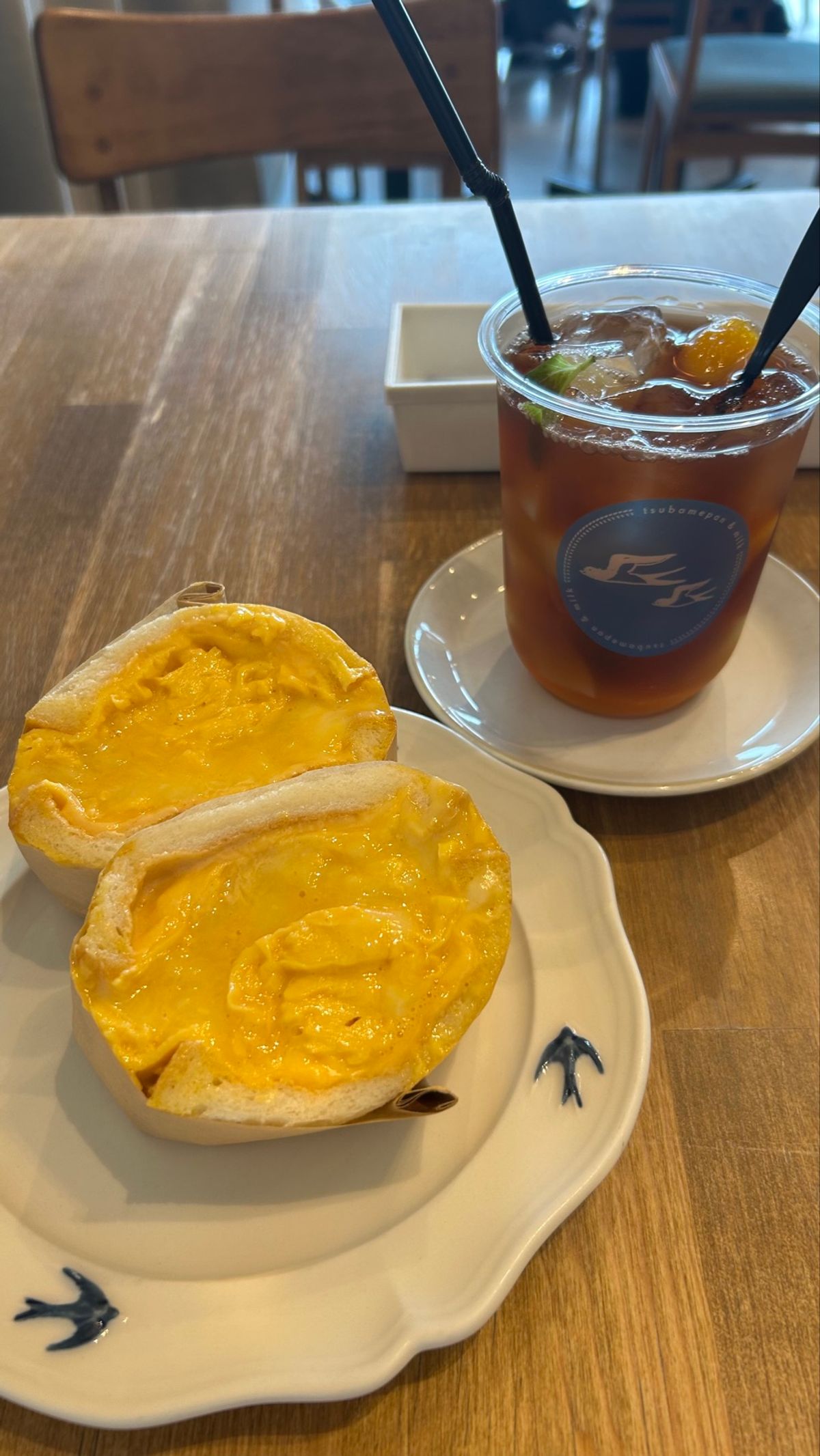 1日目は名古屋を楽しもう！！ということで、、、
念願のつばめパン本店へ🤍
...