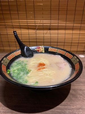 道頓堀でたこ焼き&一蘭
美味しかった🤤