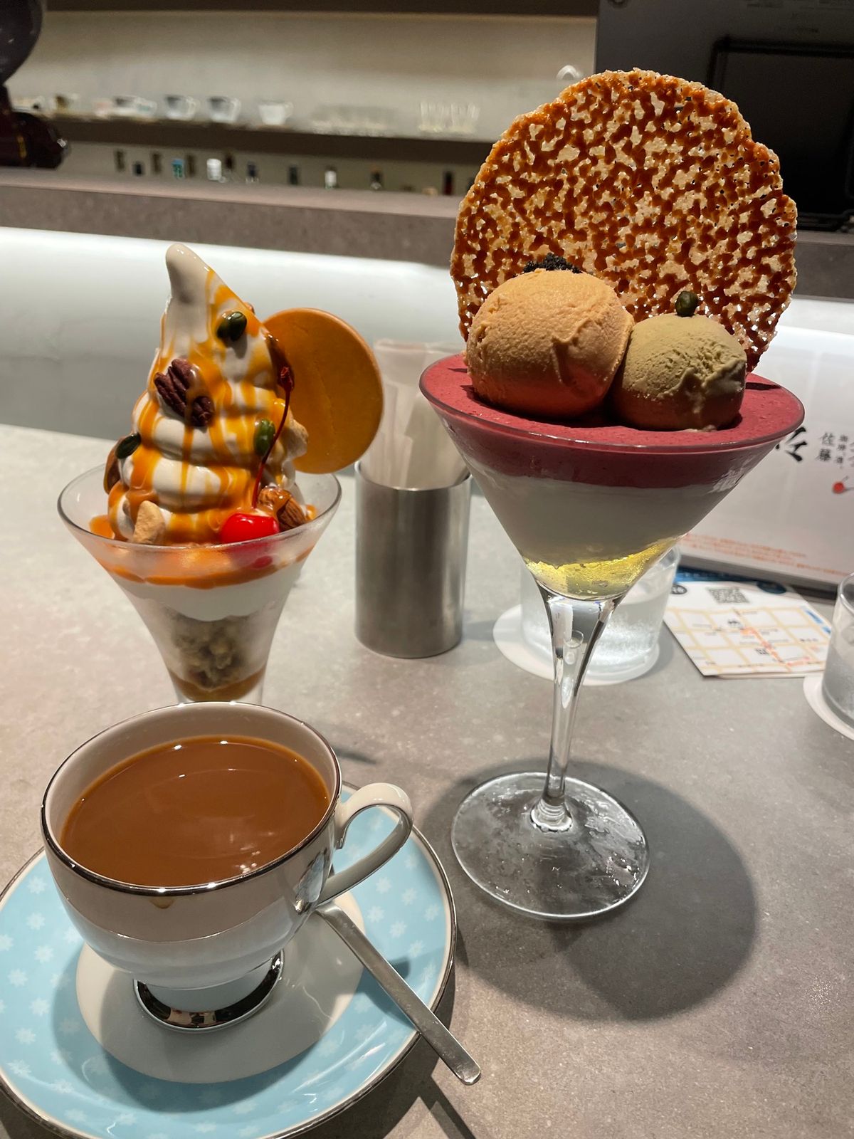 朝から旭山動物園へ。かばもしろくまも迫力満点‼️展示の資料もとても勉強にな...