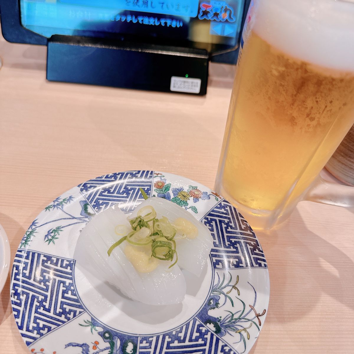 6月13日
天天丸
★★★★☆

またまた回転寿司〜！
美味しかったけど割...