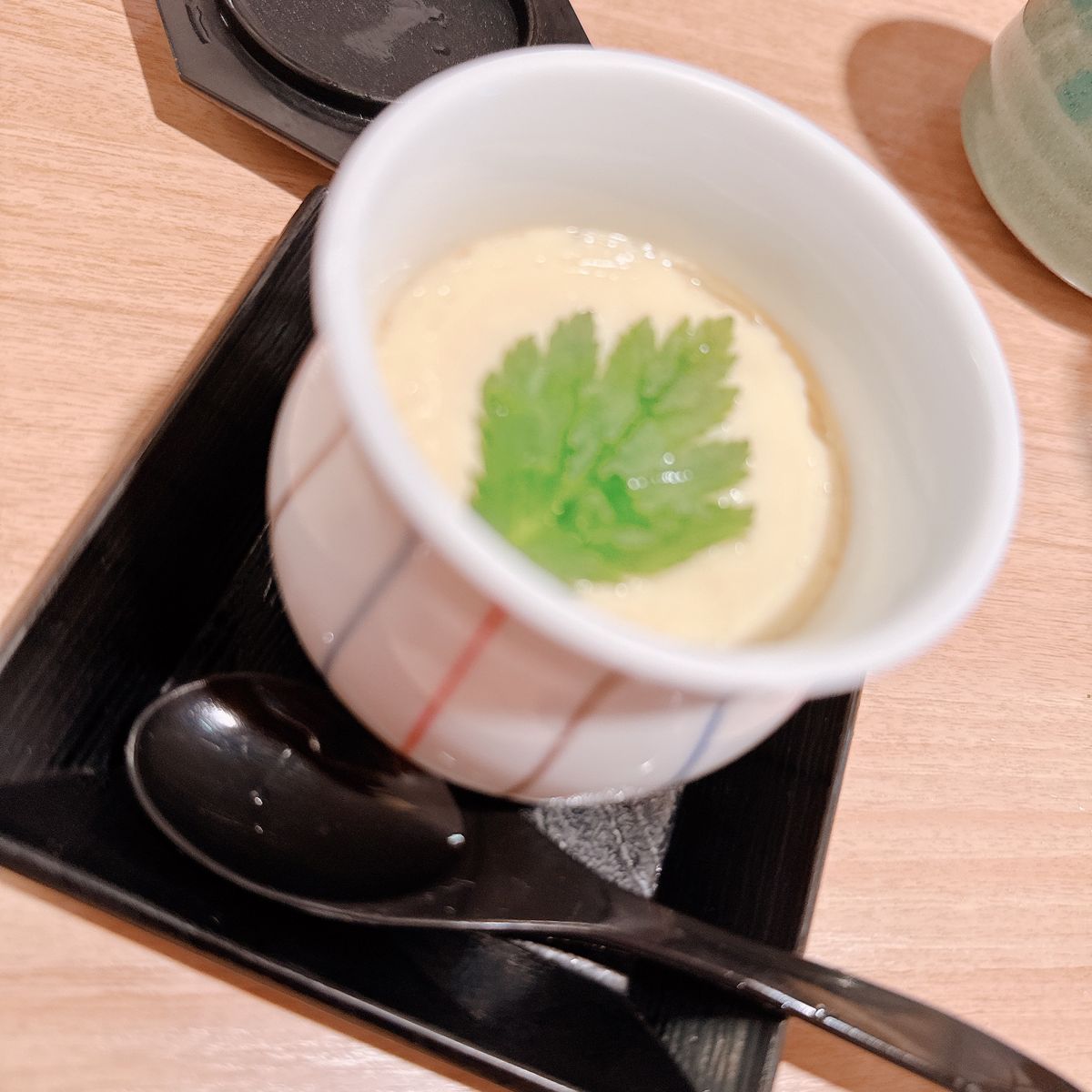 6月13日
寿し一貫
★★★★★

高知にある地元の回転寿司！
まずお寿司...