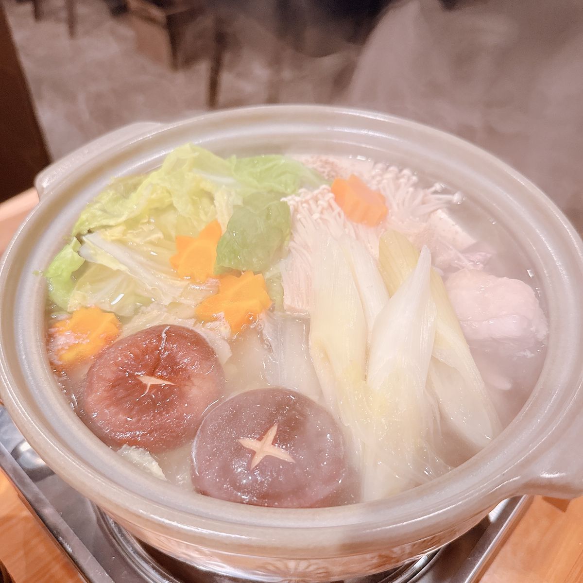 6月13日
藤鶏
★☆☆☆☆

はちきん地鶏 鍋コース
よだれ鶏
【お鍋】...