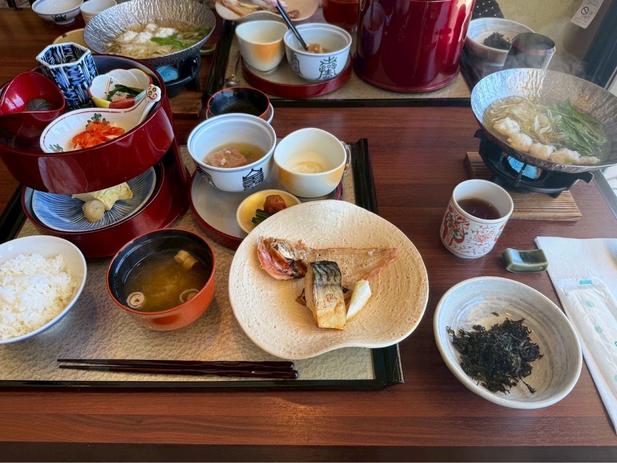 朝は豪華な和食（鯖が美味しすぎた🥹）に
近くのアジアンガーデンR-Asia...