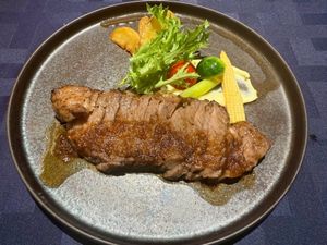 別館にあるディナー
魚かお肉で選べて、
パスタも60,80,100gで量を...