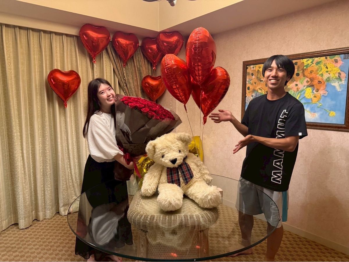 お部屋に帰るとそこには豪華な装飾が（扉が閉まっていたので直前にん？ってなっ...