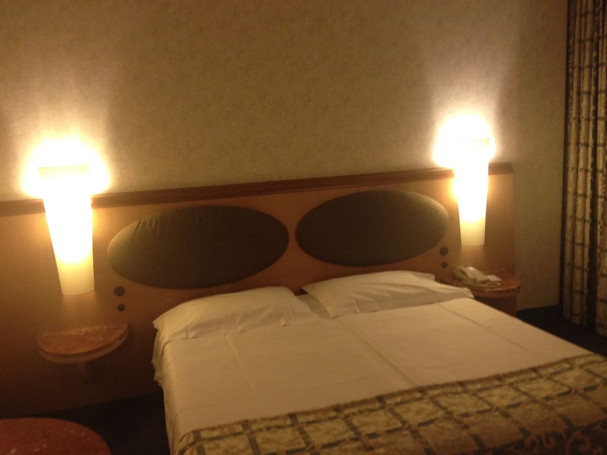 ローマ空港・ホテル