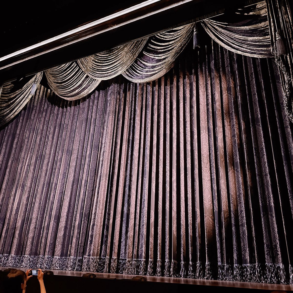 7月30日
1階6列30番

お昼を食べたら今回の旅行2作目のゴースト&レ...