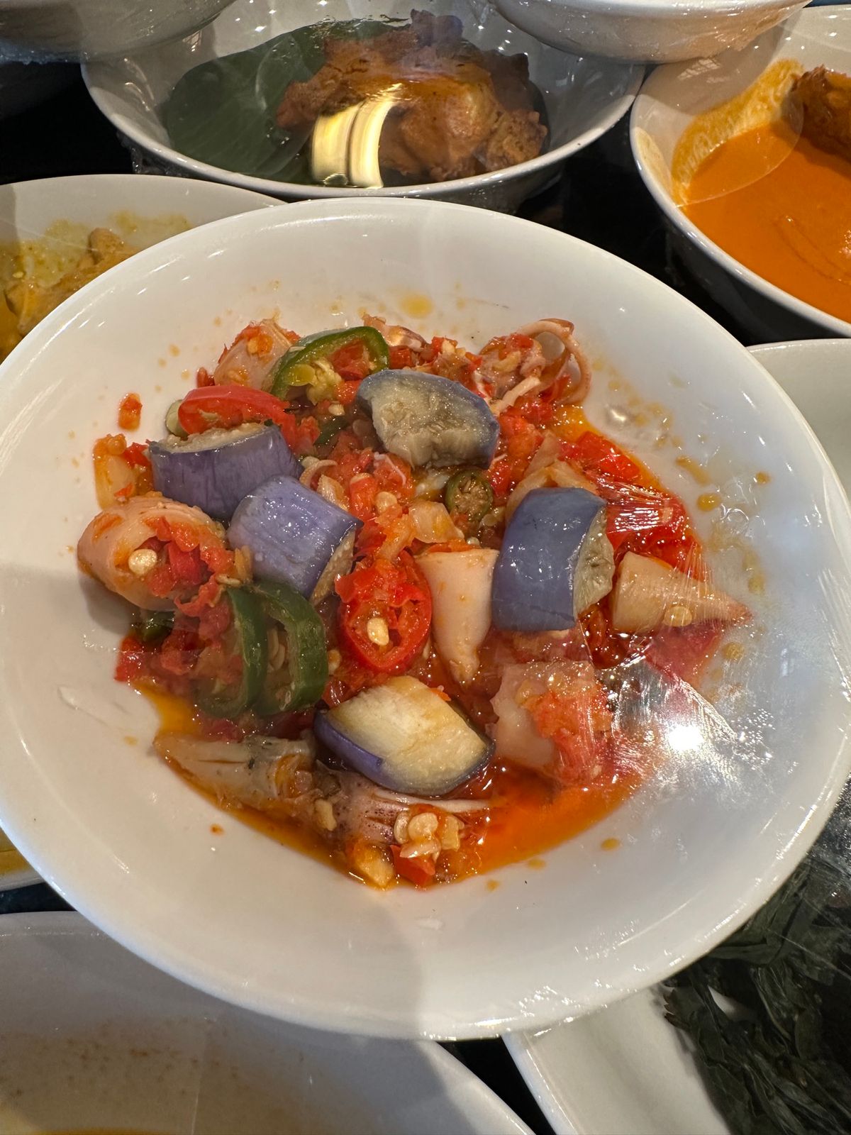 自分は好きなのですが、地元の人も苦手な人が多い、仔牛の脳みそ。
食感がしっ...