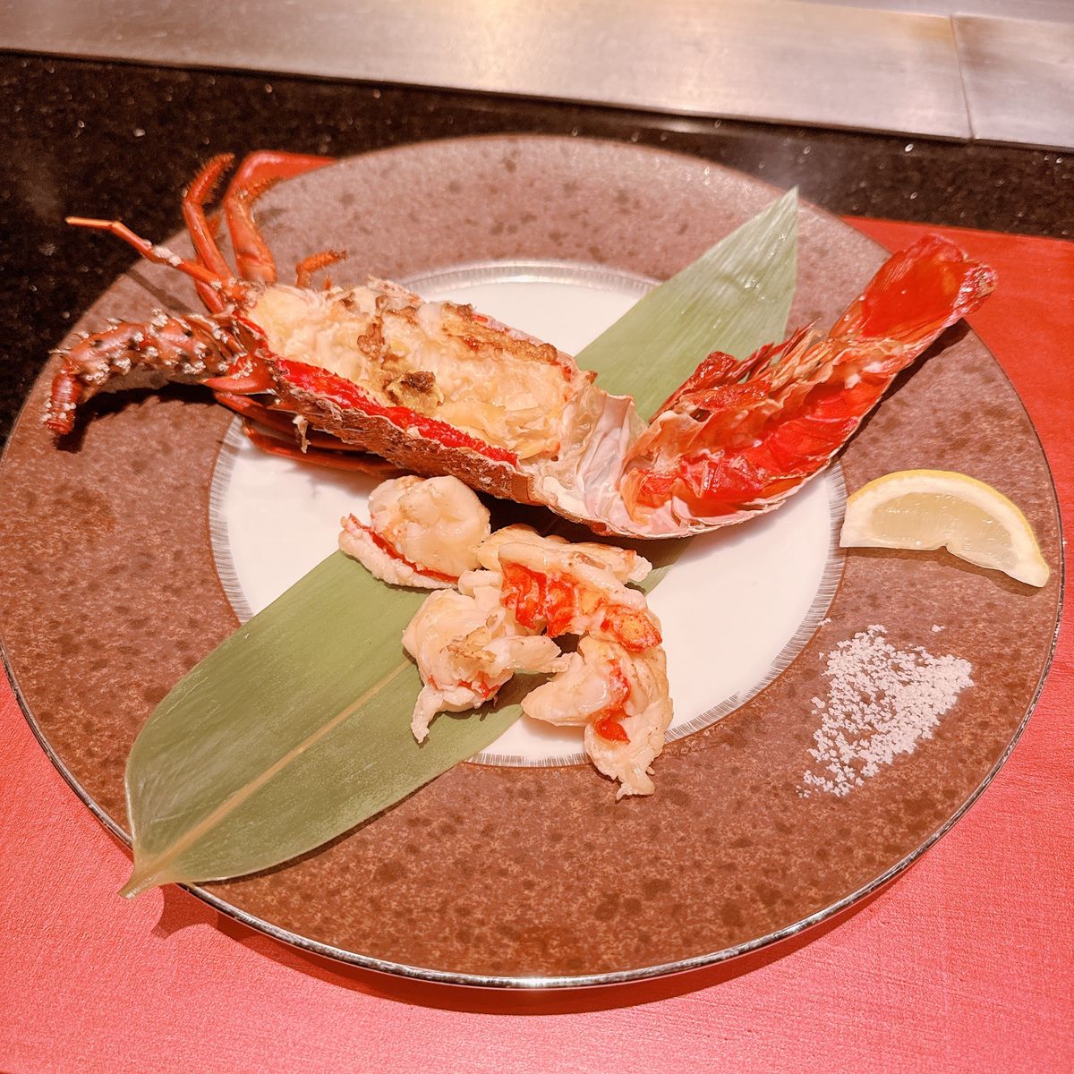 8月3日
鉄板焼 やまなみ
★★★★★

【先　付】アミューズ
【前　菜】...