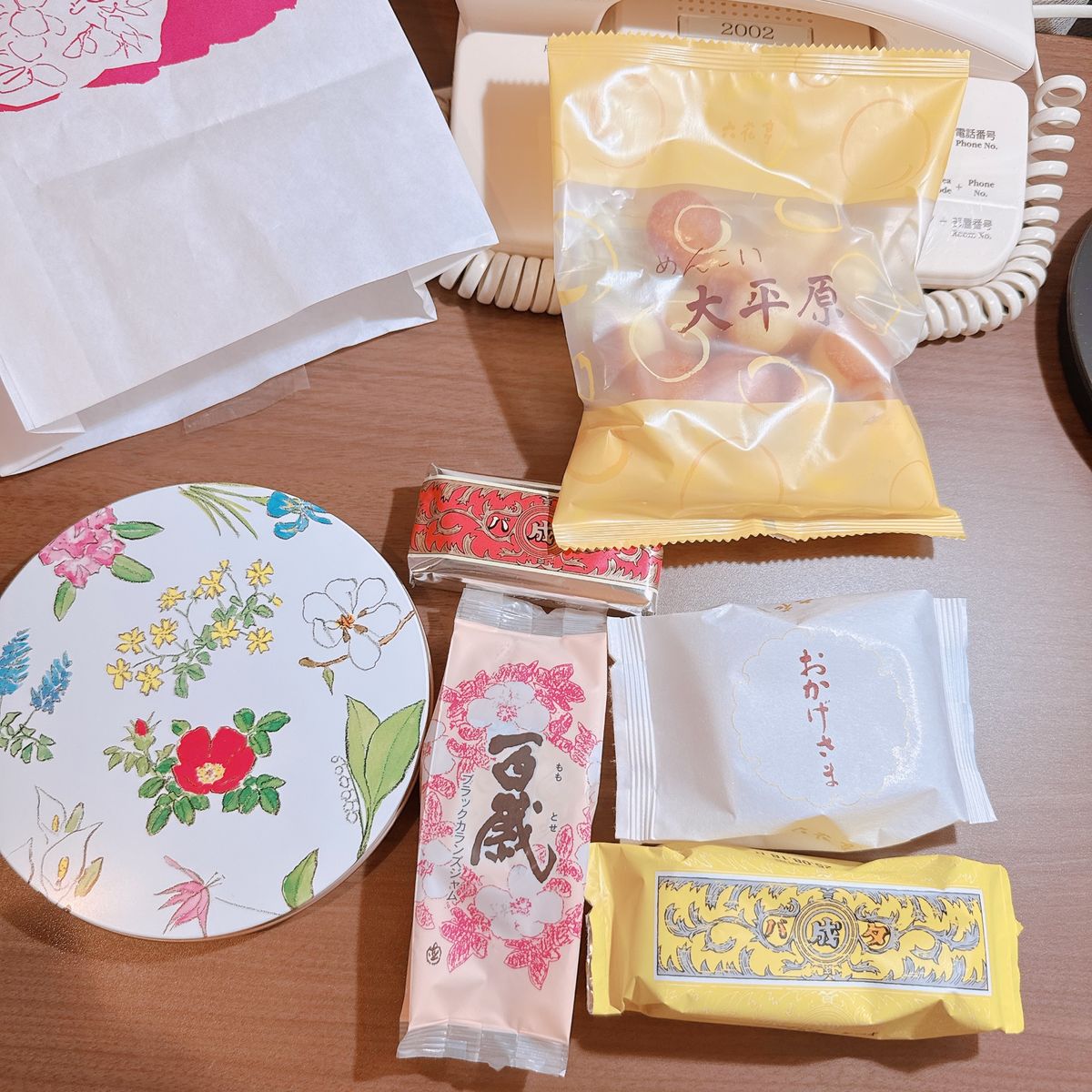 🗓8月4日
六花亭 札幌本店

母へのお土産を買いに六花亭へ！
私は甘いも...