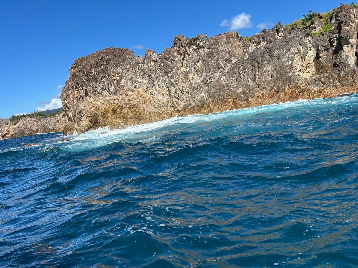 尖閣湾クルーズ