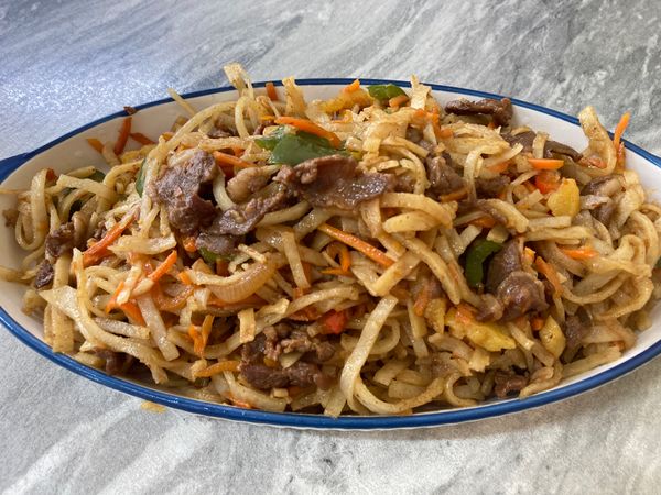 モンゴル国・ウランバートル「モンゴル」の写真：ウランバートル
街中で適当に良さそうなお...