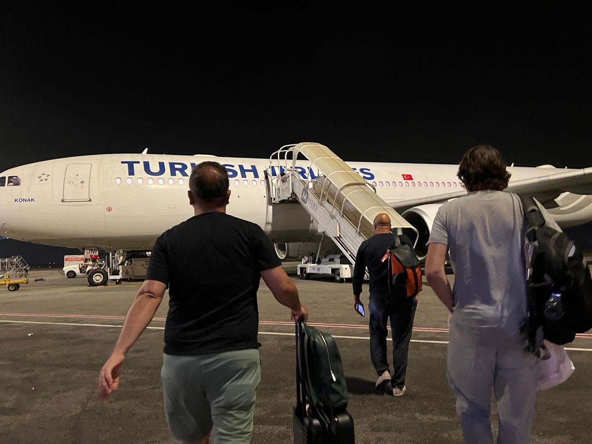 トルコ航空 アビジャン→イスタンブール(コトヌー経由)