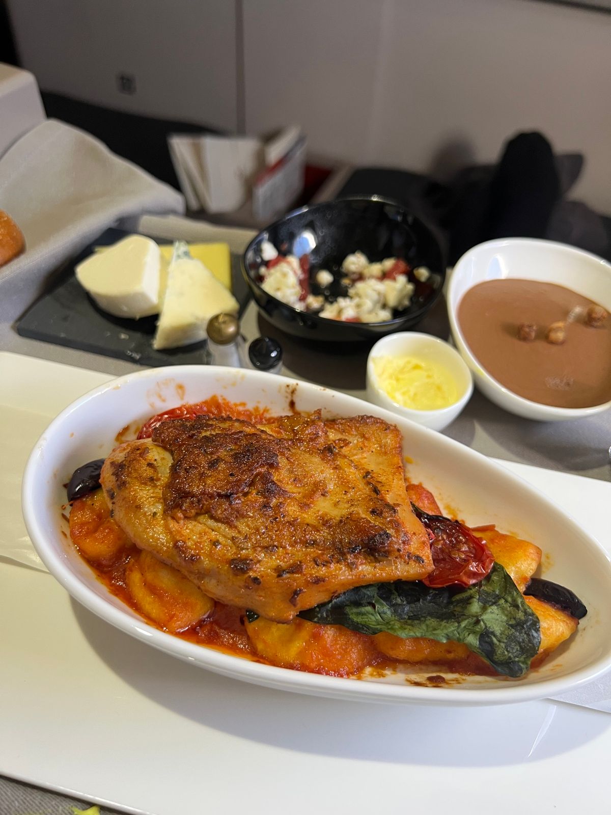 イスタンブール アビジャン便