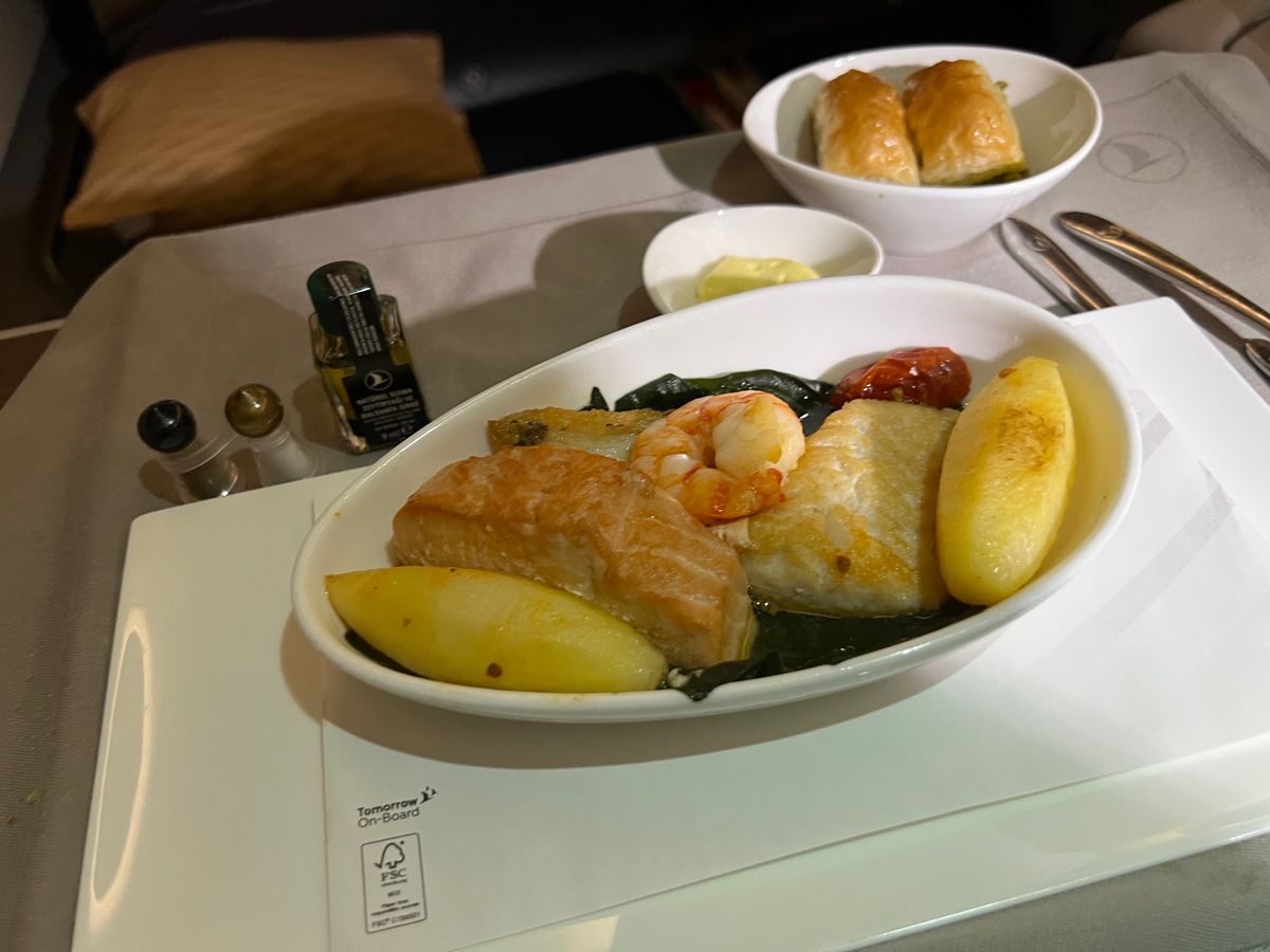 トルコ航空 アビジャン→イスタンブール(コトヌー経由)