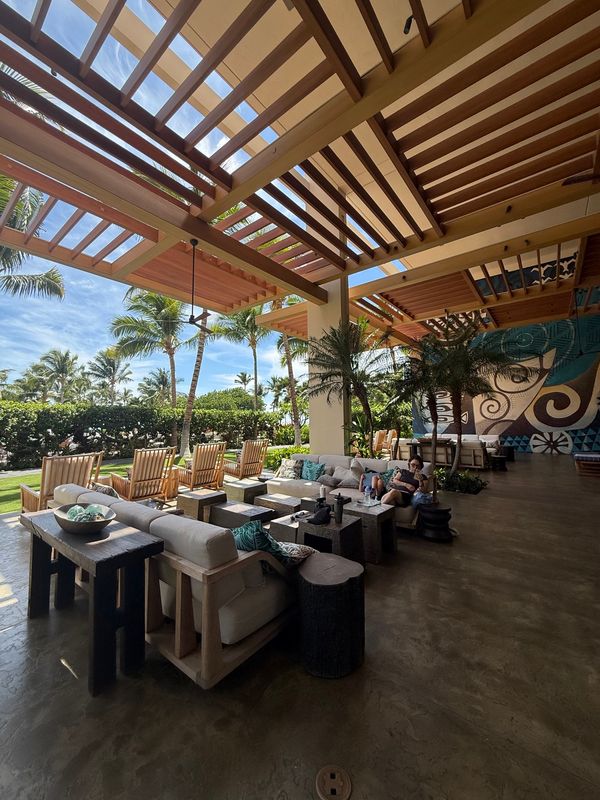 アメリカ(米国)・ハワイ「ハワイ島の旅」の写真：マウナラニにも小さなコンビニみたいなのシ...