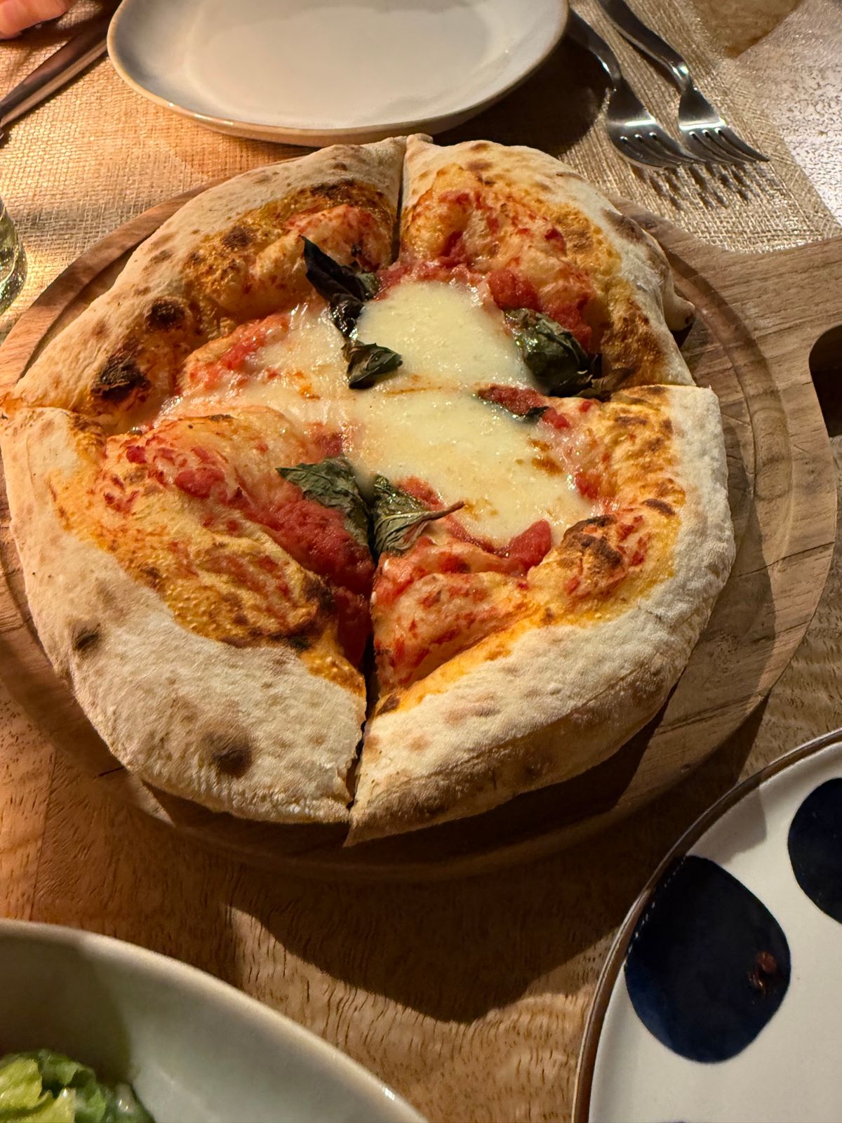 HāLaniのディナー

朝食会場HāLaniはディナーもある。Canoe...