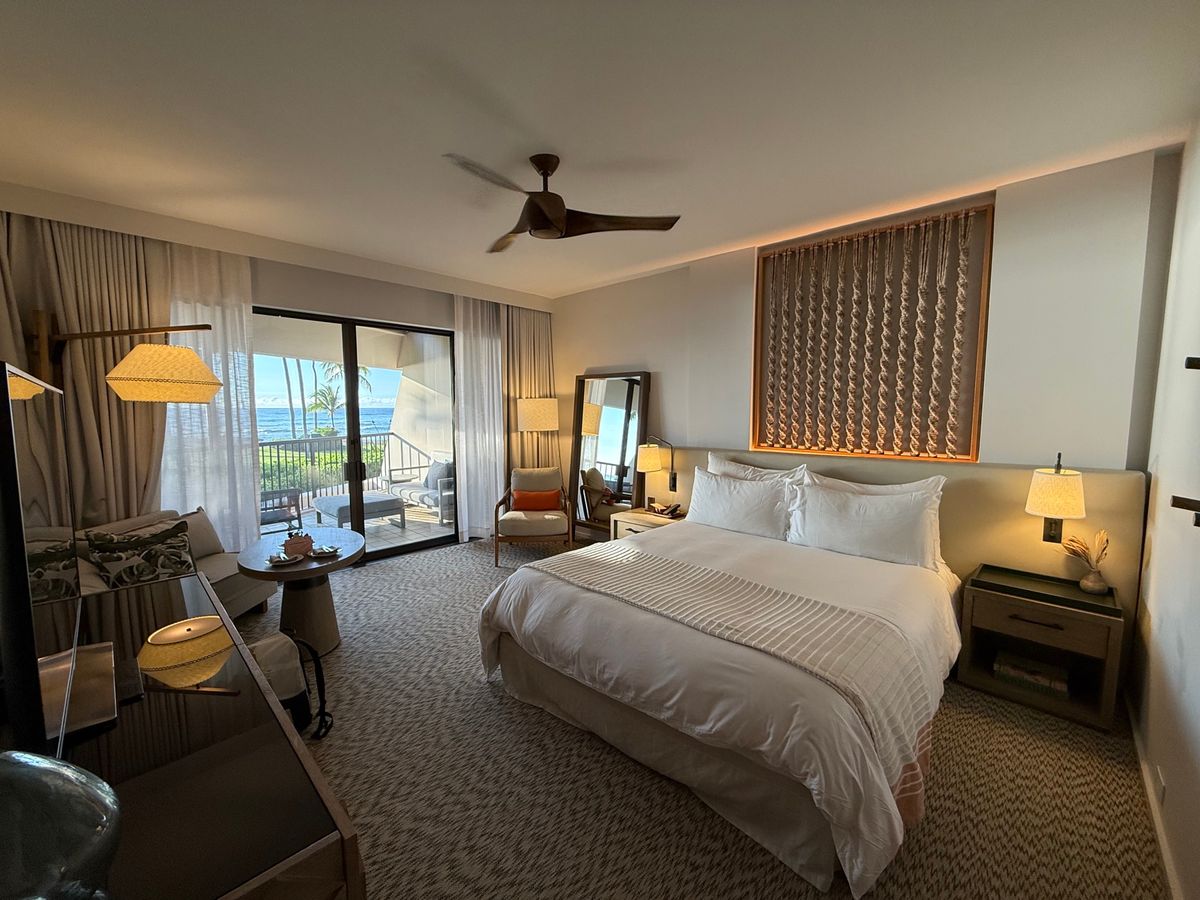 マウナラニオーベルジュリゾート

泊まるホテルはマウナラニオーベルジュリゾ...