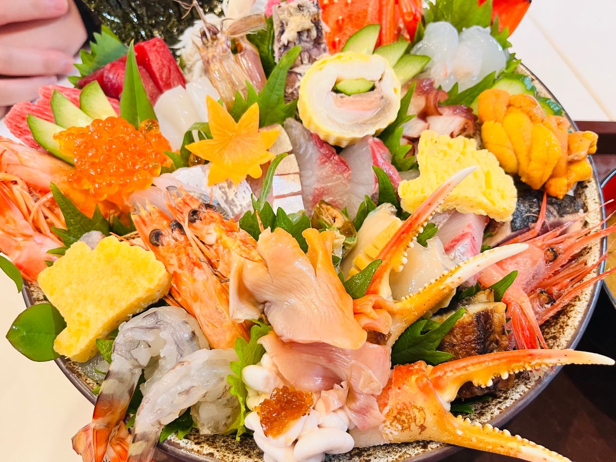 大幸亭の極々上海鮮丼🦐