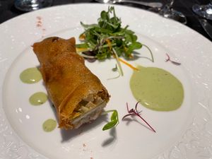 夕食はフレンチのコース料理。どれも皆美味しかったです。
