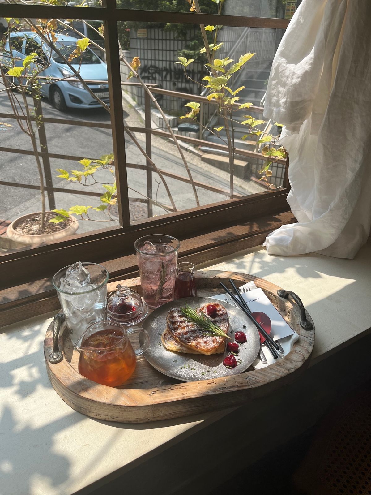 AYNL 🍓🧇

赤毛のアン モチーフのカフェ👒𓂂𓏸
｢失敗しても大丈夫｣...