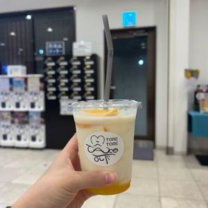 おいしいものを食べて飲んで。
久しぶりのバイキングに、たらふく食べて大満足