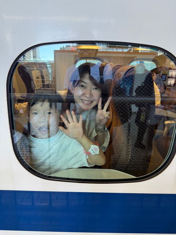 日本・大阪府「大阪万博」の写真：娘は初新幹線！