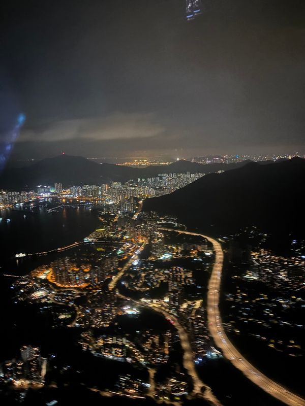 香港・香港国際空港「香港トランジット」の写真：キャセイ・パシフィック航空ビジネスラウンジ