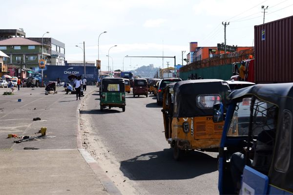 ガーナ・Accra「リベリア&ガーナ出張」の写真：町の風景