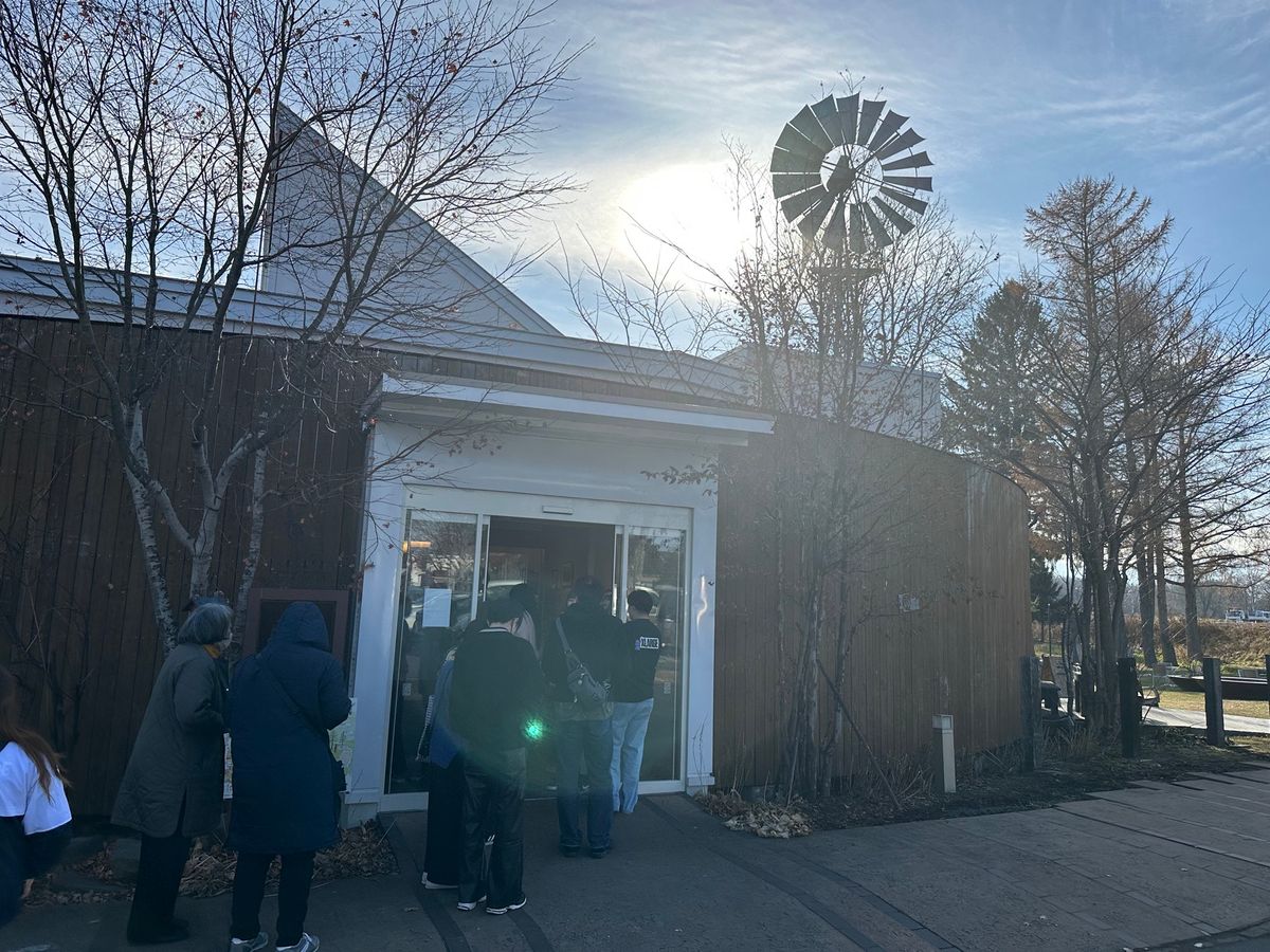 2回目の帯広
グルメざんまい
柳月スイートピア・ガーデン、六花亭 西三条店...