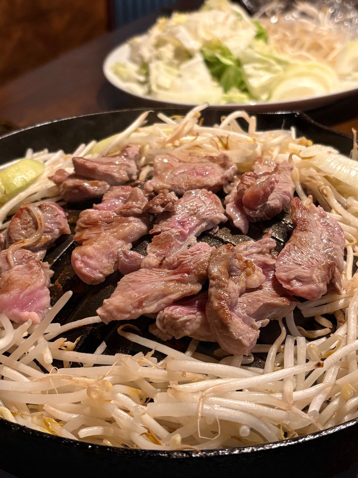 千歳空港
直行バスを待つ間に、定番の海鮮丼と雪印パーラーのソフトクリームを...