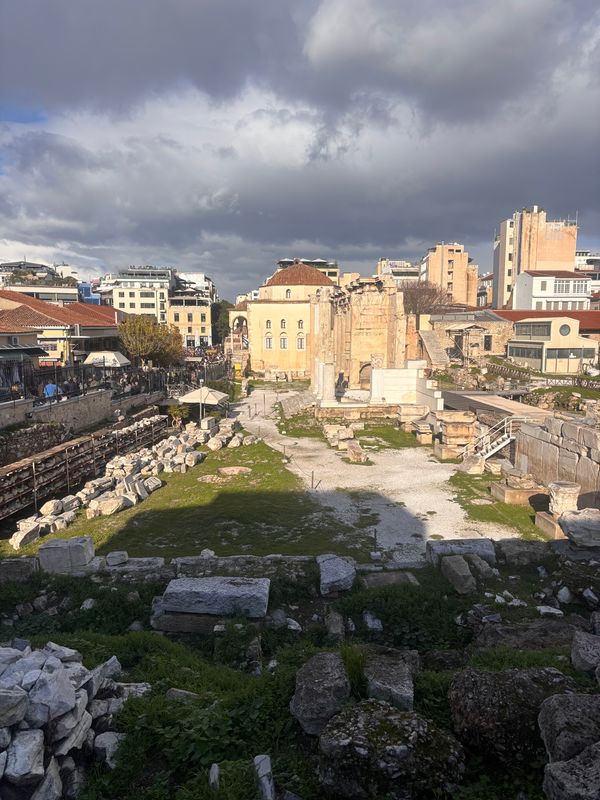 ギリシャ・アテネ「ギリシャ旅行」の写真：ハドリアヌスの図書館