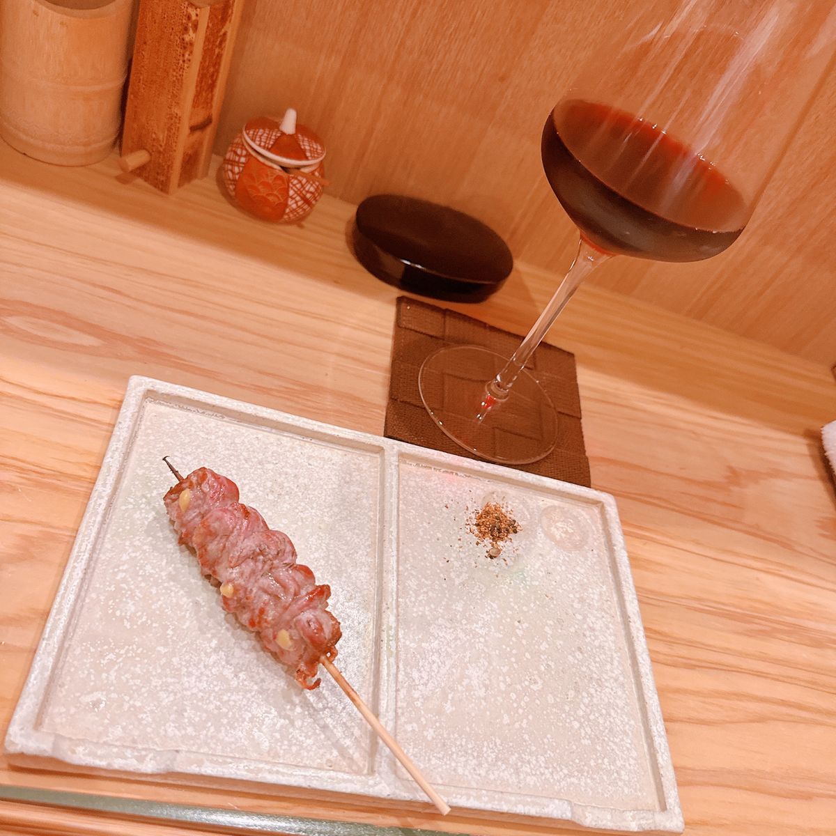 9月15日
灯火
★★★★★

何度もリピートしている焼き鳥屋さん！
この...