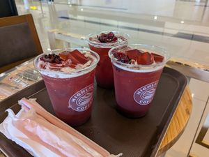 空港なハイランドカフェ、ホテルウェルカムドリンク、部屋からの景色