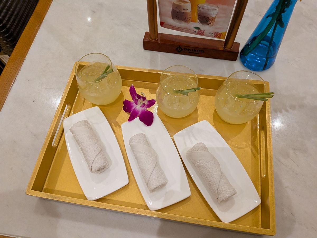 空港なハイランドカフェ、ホテルウェルカムドリンク、部屋からの景色