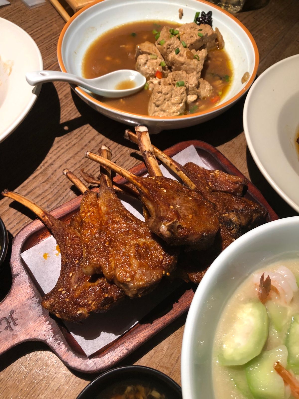 やはりご飯は美味しかったです！
英語は通じません！
漢字で筆談の方が通じる...